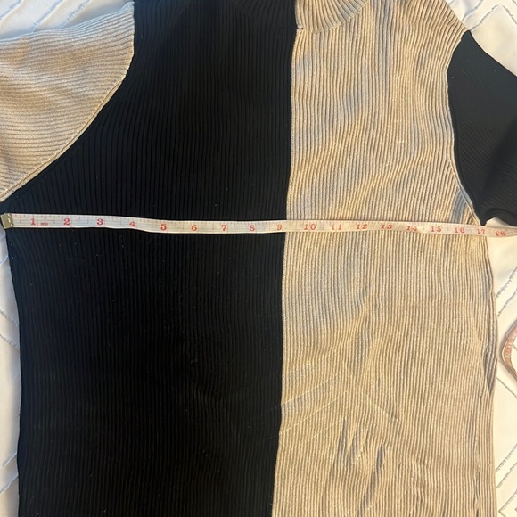 YAL womens two colored sweater size XL - Picture 4 of 13